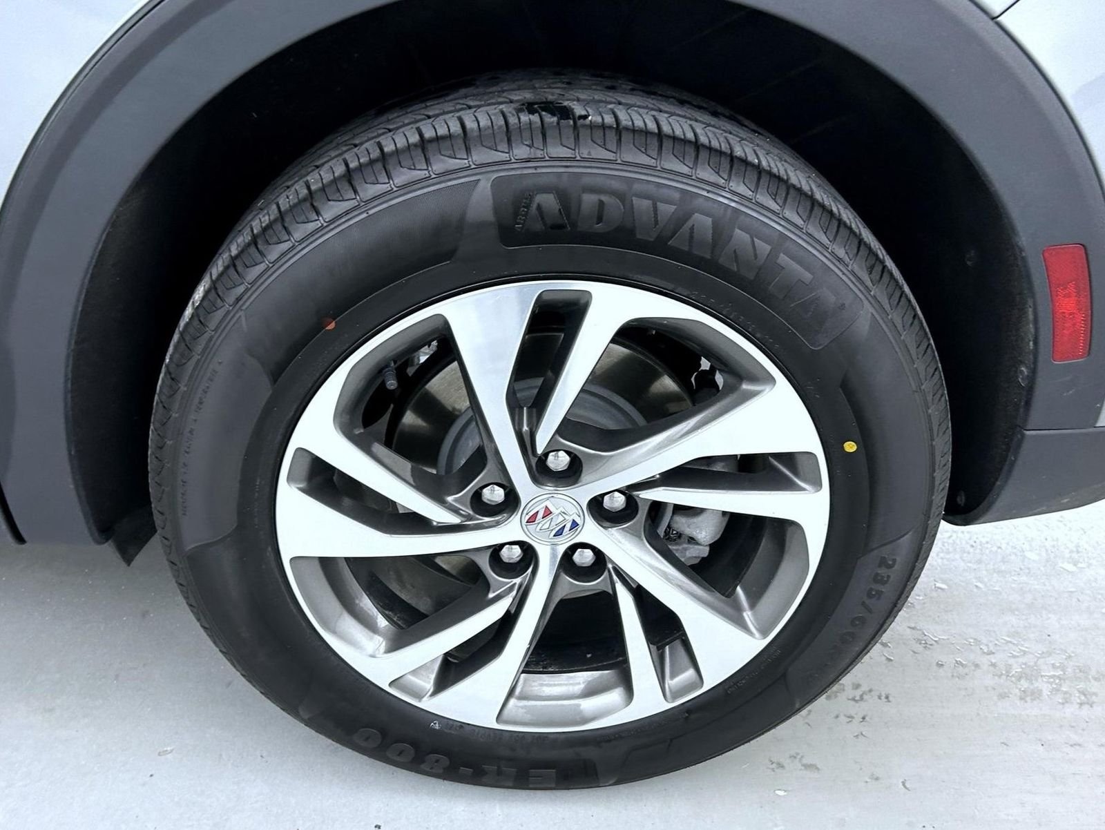Used 2023 Gray Buick Essence image 21