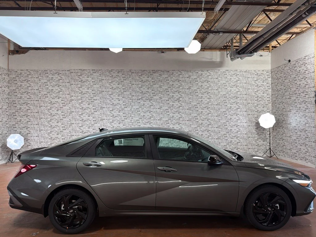 New 2026 Amazon Gray Hyundai SEL Sport Plus image 8