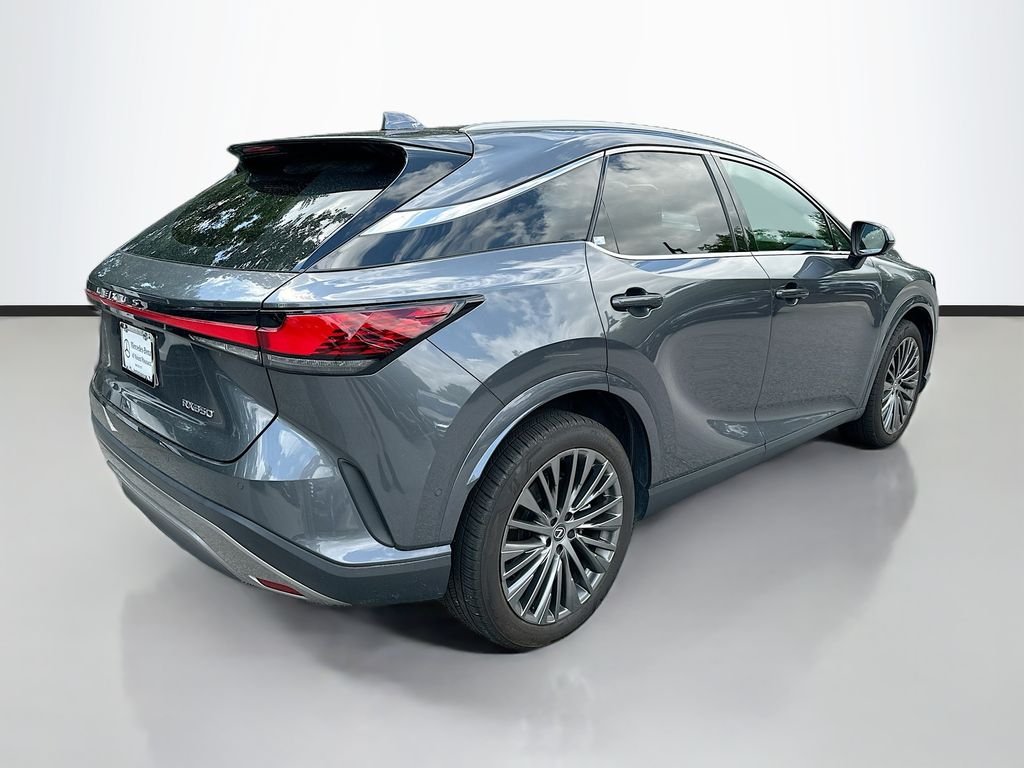 Used 2024 Gray Lexus 350 Luxury image 5
