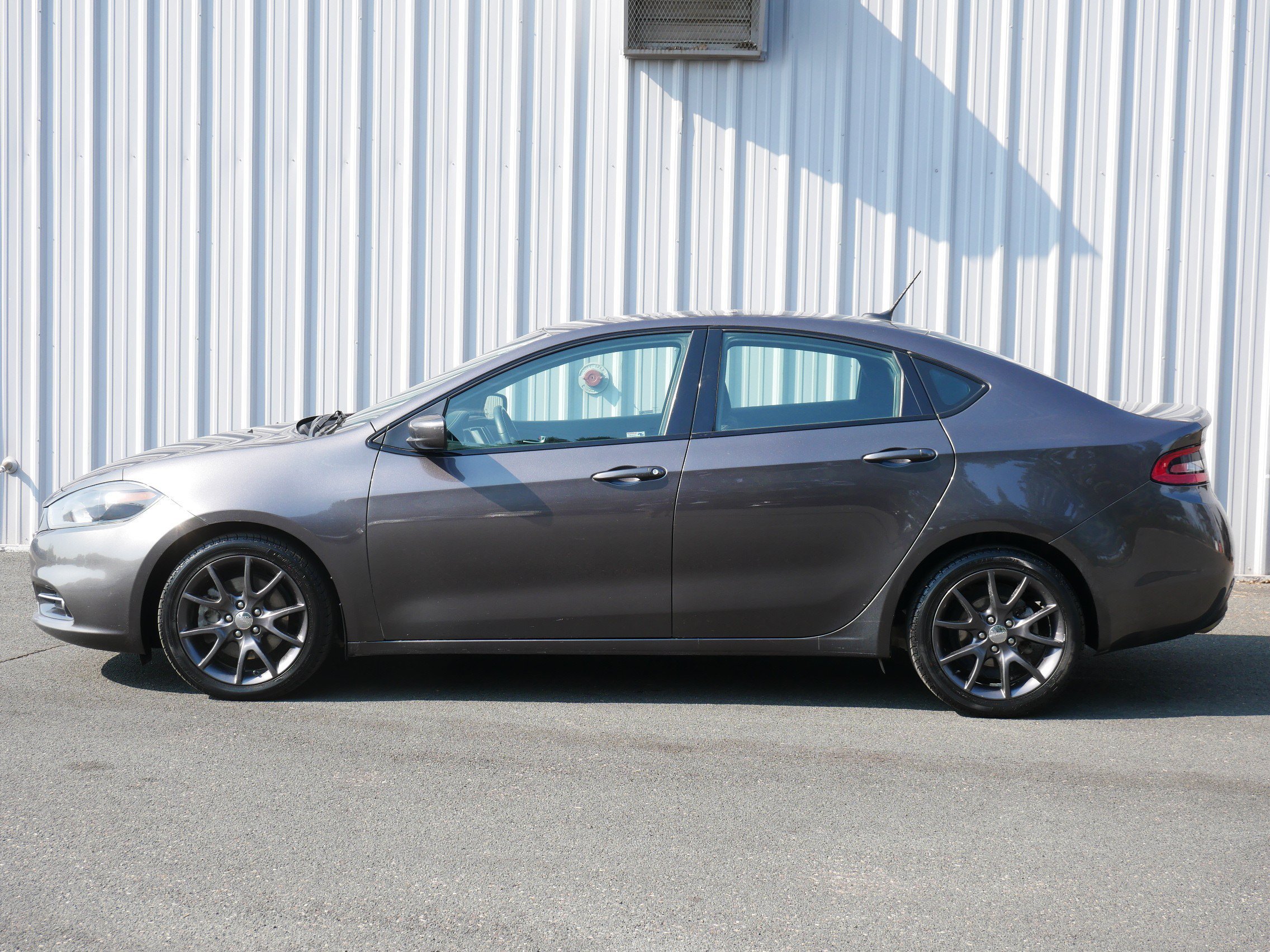 Used 2015 Dodge Dart SXT with VIN 1C3CDFBB2FD320431 for sale in Hastings, Minnesota
