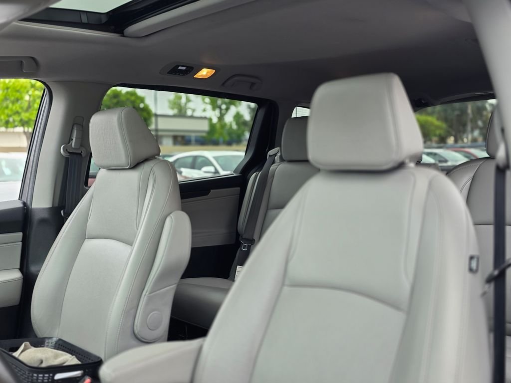 2020 Honda Odyssey EX-L - Photo 16