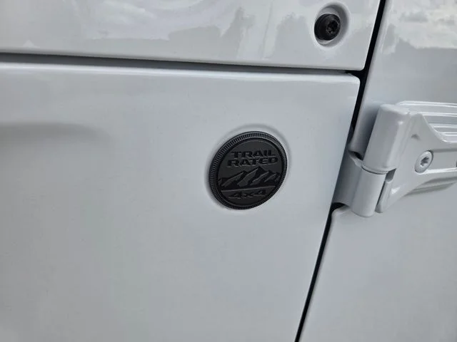 New 2026 Bright White Clear-Coat Exterior Paint Jeep Sport image 3