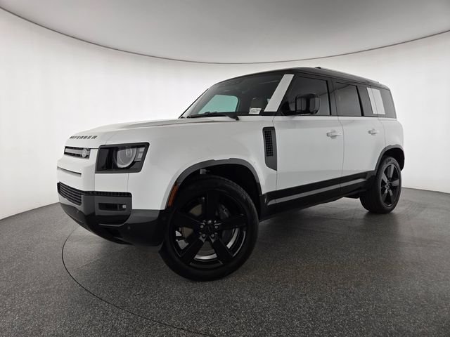 New 2026 Fuji White Land Rover X-Dynamic SE image 1