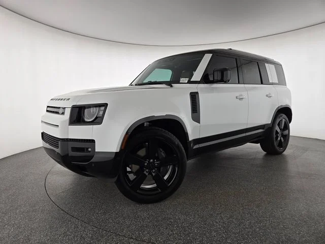 2026 Land Rover Defender 110 X-Dynamic SE