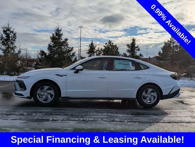 Certified Used 2026 White Hyundai SE image 4