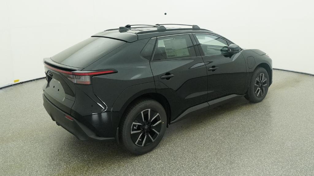 New 2026 Midnight Black Metallic Toyota XLE image 39