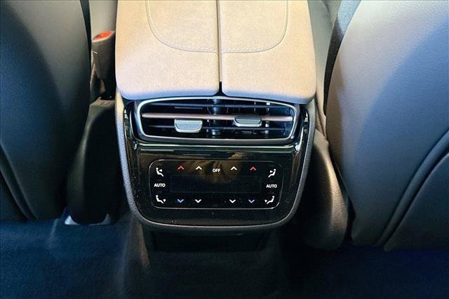 New 2026 Selenite Grey Metallic Mercedes-Benz EQS 400 image 52