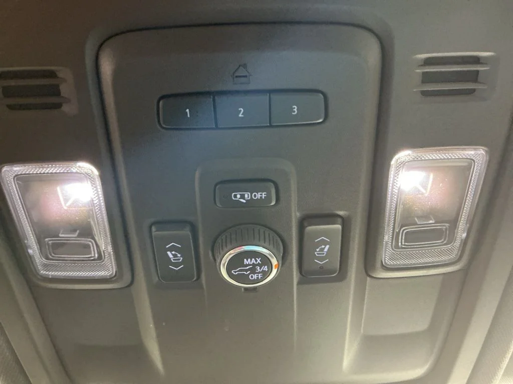 Certified Used 2022 Black GMC SLT image 30