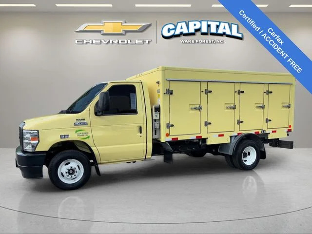 Used 2022 Yellow Ford Base image 3