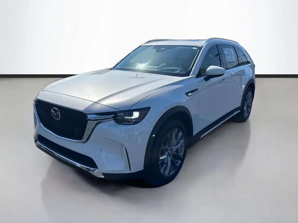 New 2026 White Mazda 3.3 Turbo Premium Plus image 7