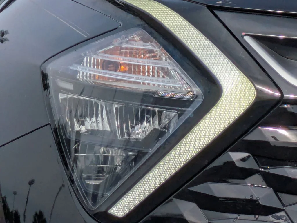 Used 2023 Black Kia EX image 12