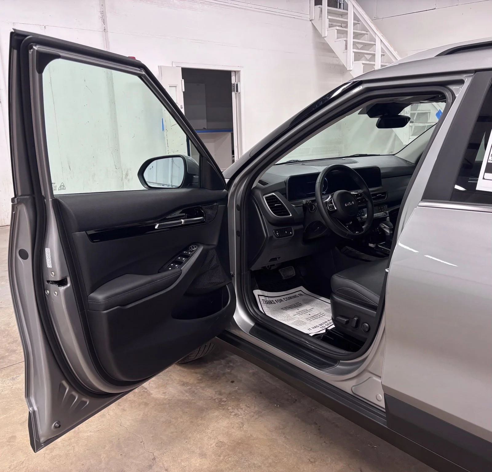 Used 2026 Gray Kia EX image 21