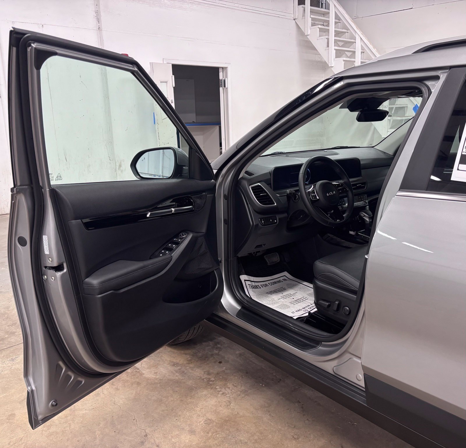 Used 2026 Gray Kia EX image 21