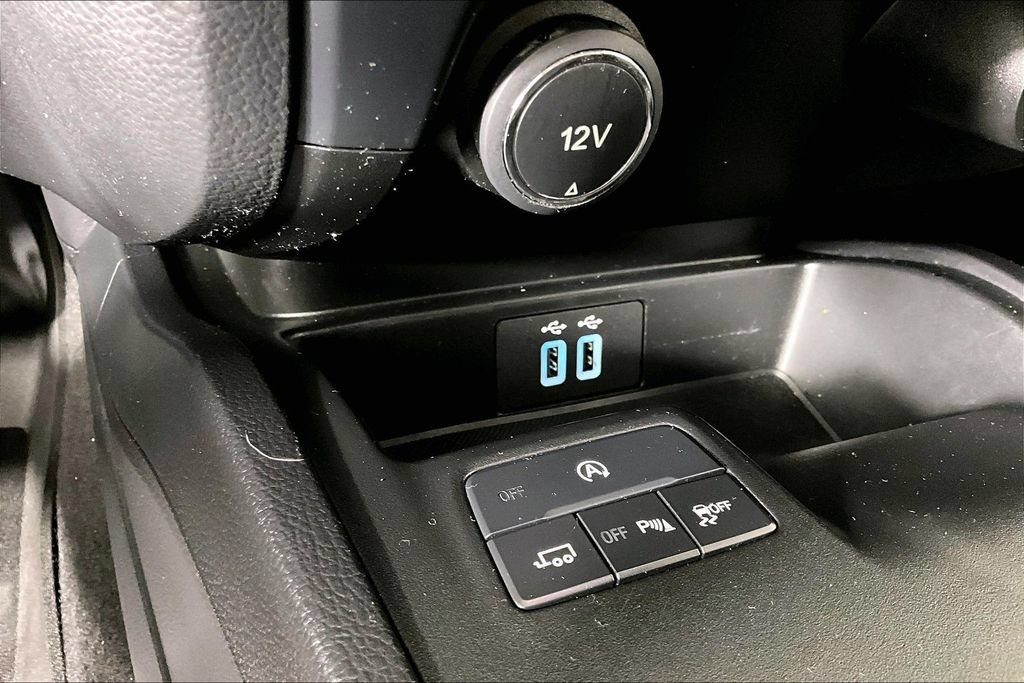 Used 2019 White Ford LARIAT image 16