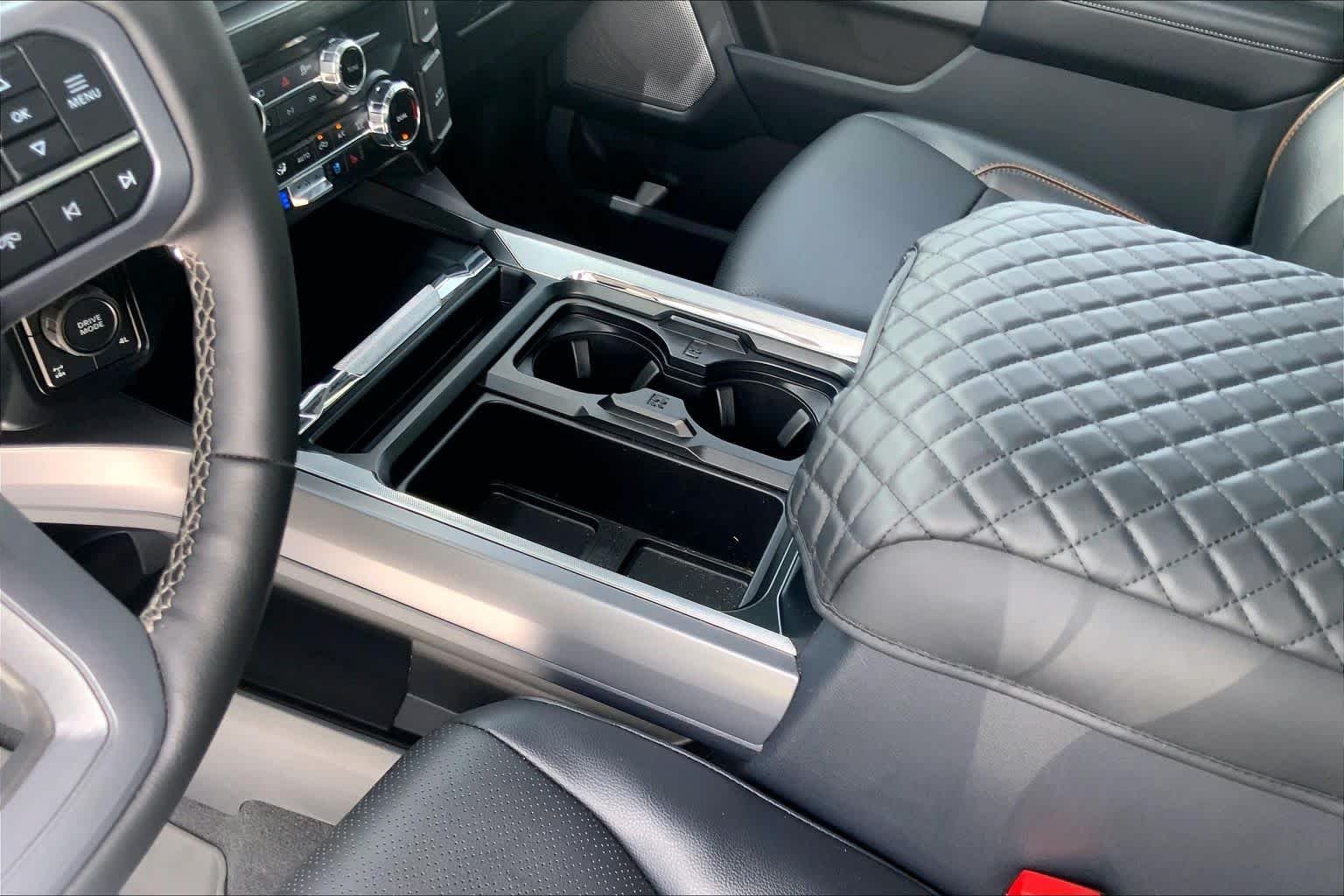 Used 2025 Antimatter Blue Metallic Ford LARIAT image 17