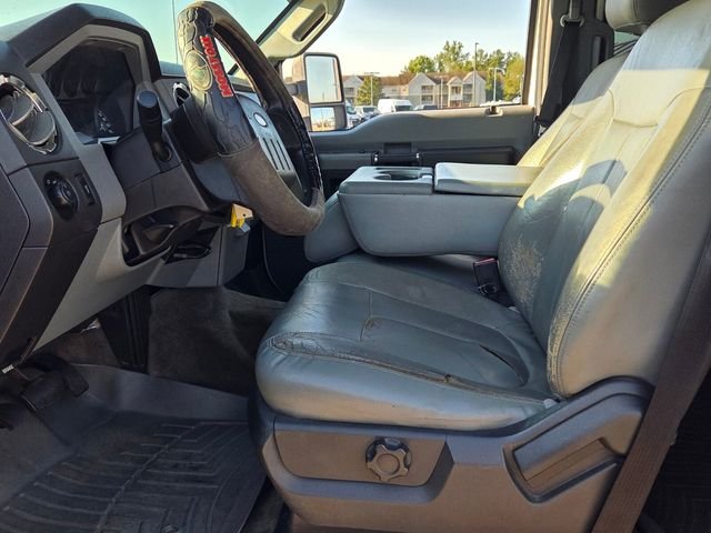 Used 2012 White Ford XLT image 6
