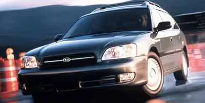 Used 2000 Red Subaru L image 1