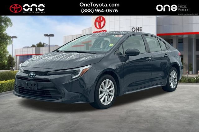 2024 Toyota Corolla LE Hybrid CVT's photo