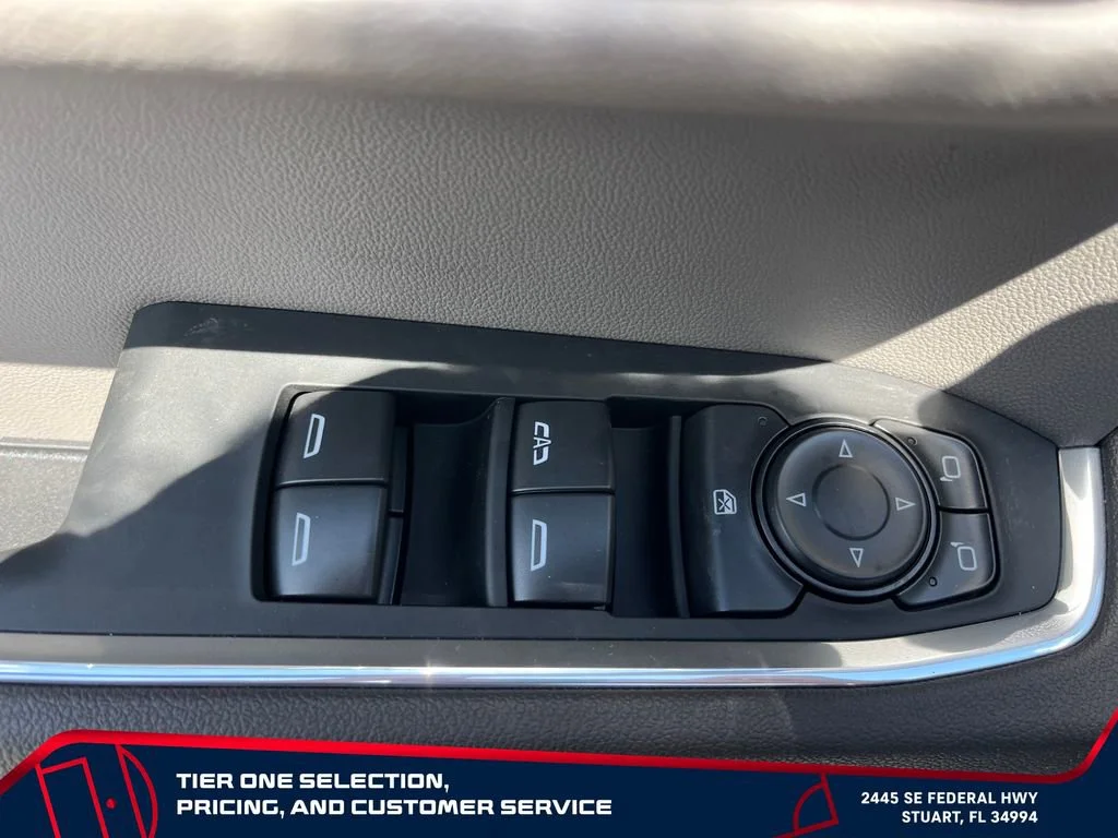 New 2026 Summit White GMC SLE image 12