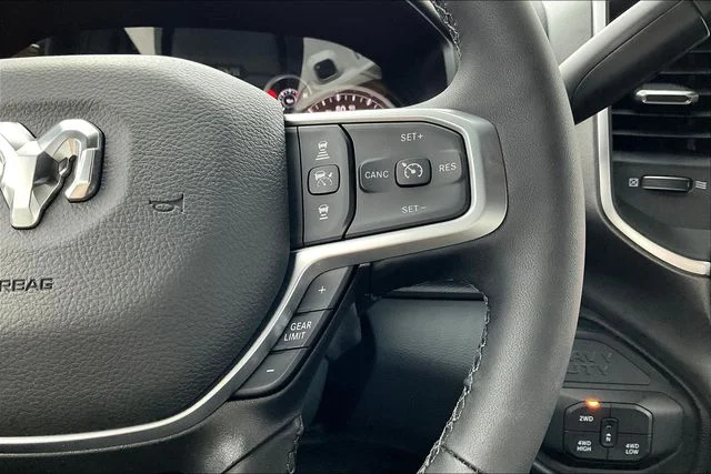 2025 RAM 2500 Big Horn - Photo 15