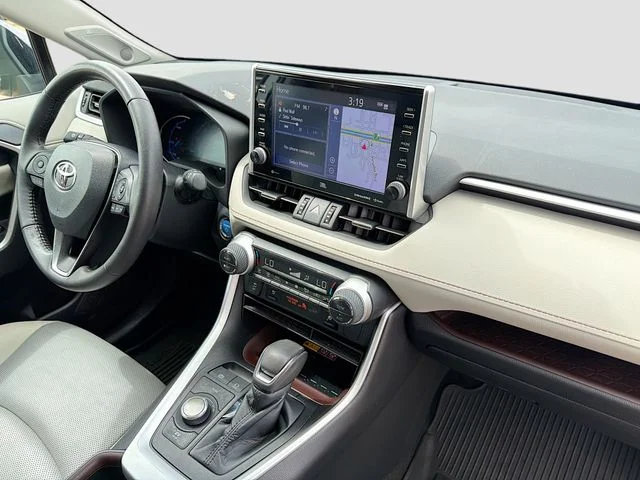 Used 2022 Silver Sky Metallic Toyota Limited image 33
