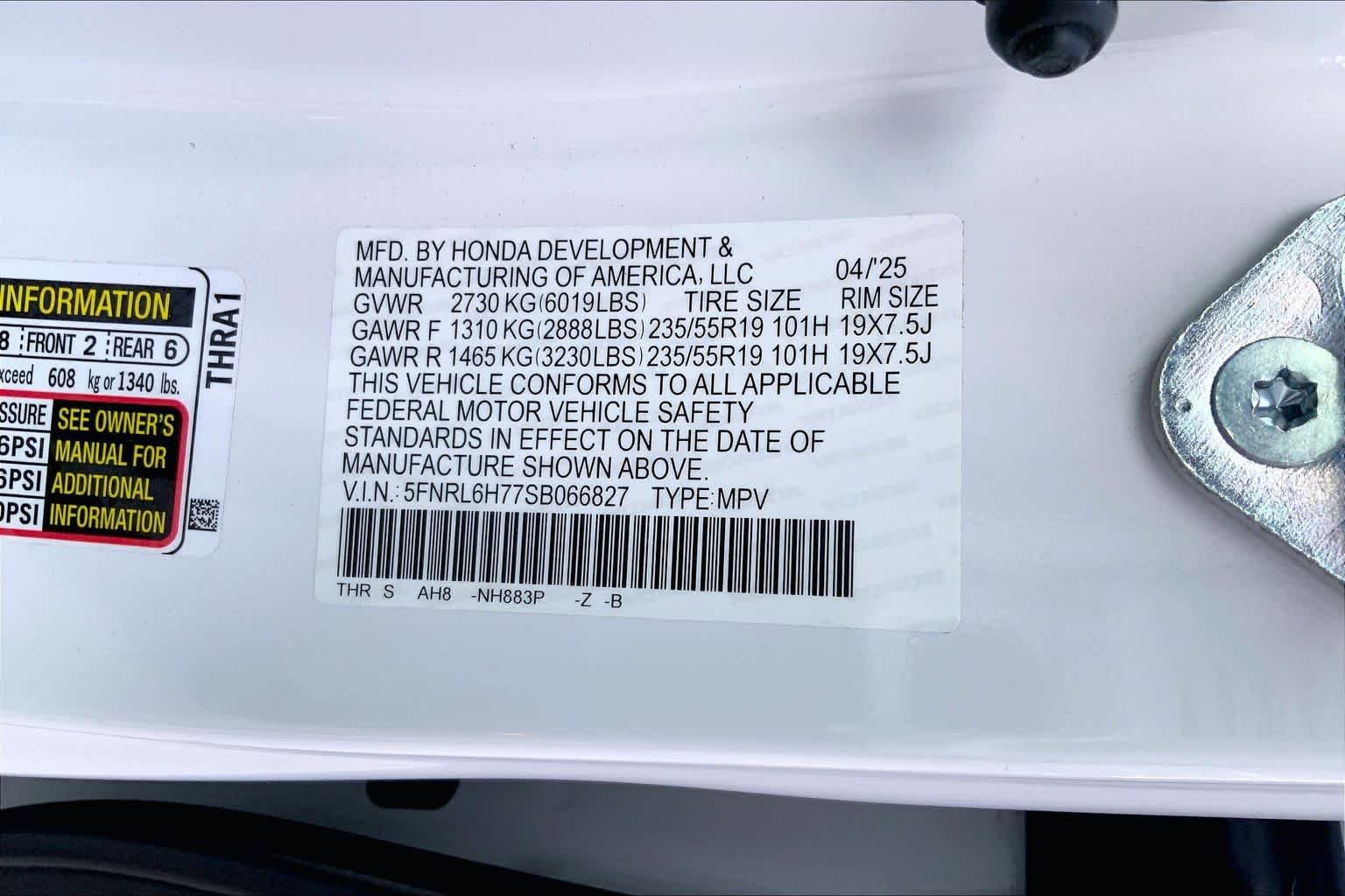 Used 2025 Platinum White Pearl Honda Sport-L image 36