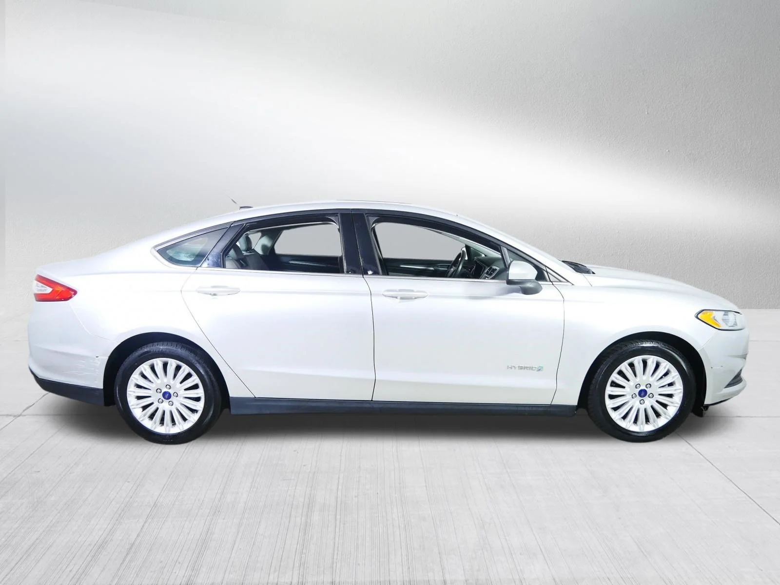 Used 2014 Ingot Silver Metallic Ford S Hybrid image 8