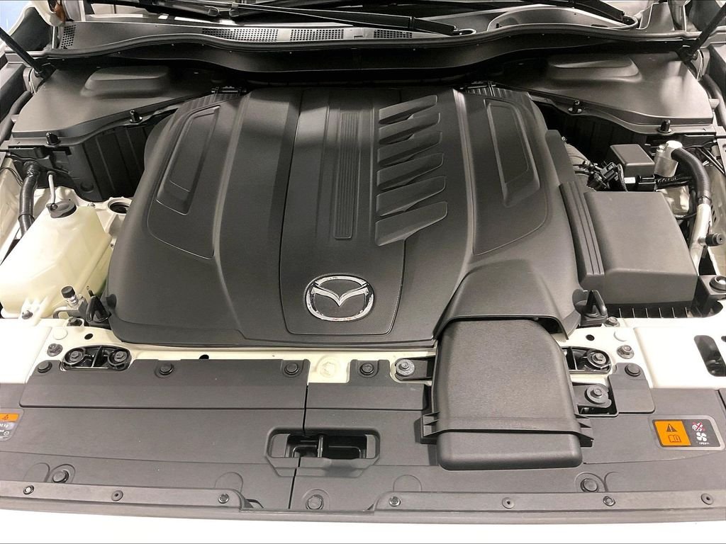 Used 2024 Rhodium White Premium Mazda 3.3 Turbo Preferred Plus image 31