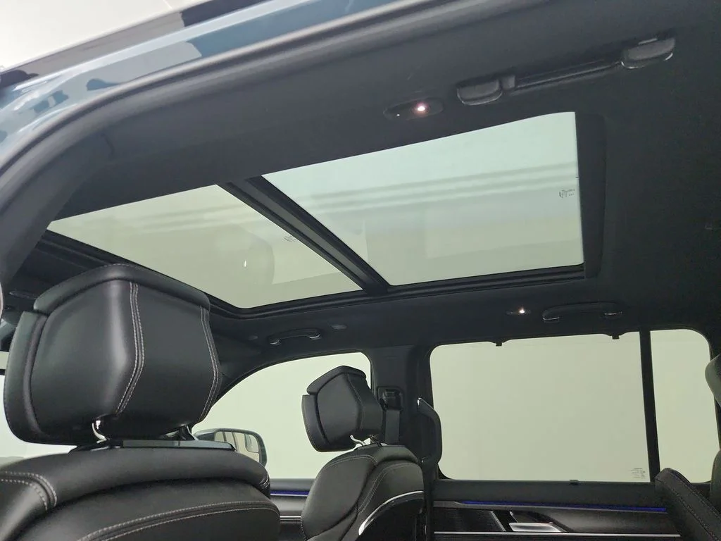 New 2026 Steel Blue Jeep Summit Obsidian image 29