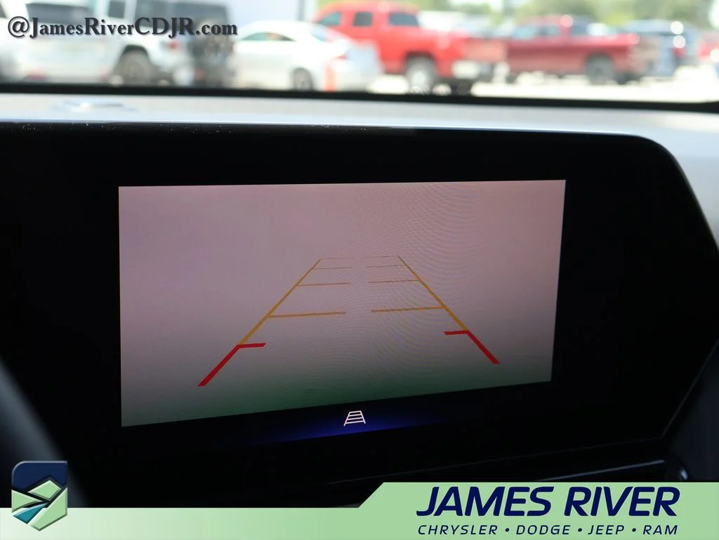 Used 2025 Yellow Chevrolet RS image 33