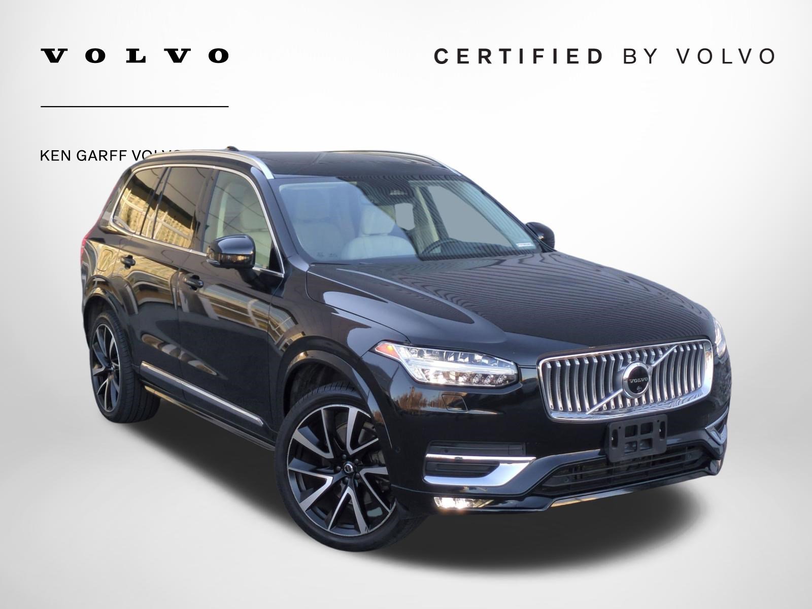 2023 Volvo XC90 B5 Plus 4WD's photo