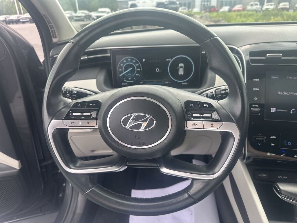 Used 2022 Gray Hyundai SEL image 21
