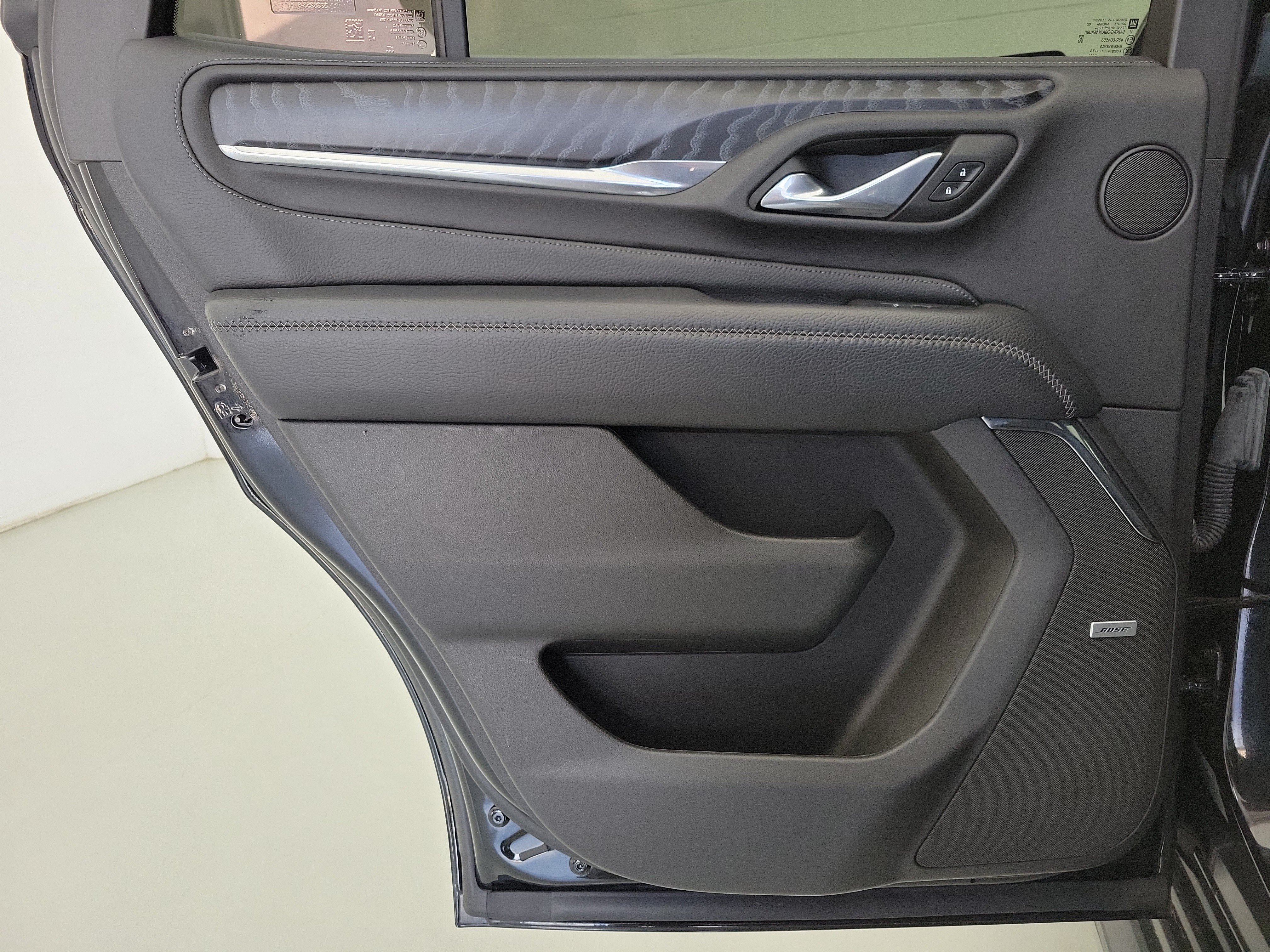 Used 2023 Onyx Black GMC Denali image 17
