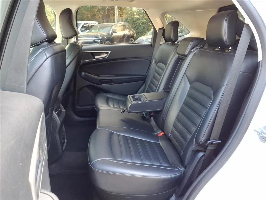 Used 2024 White Ford SEL image 23