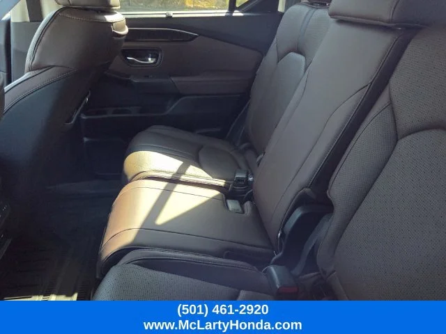 2025 Honda Pilot Elite - Photo 25