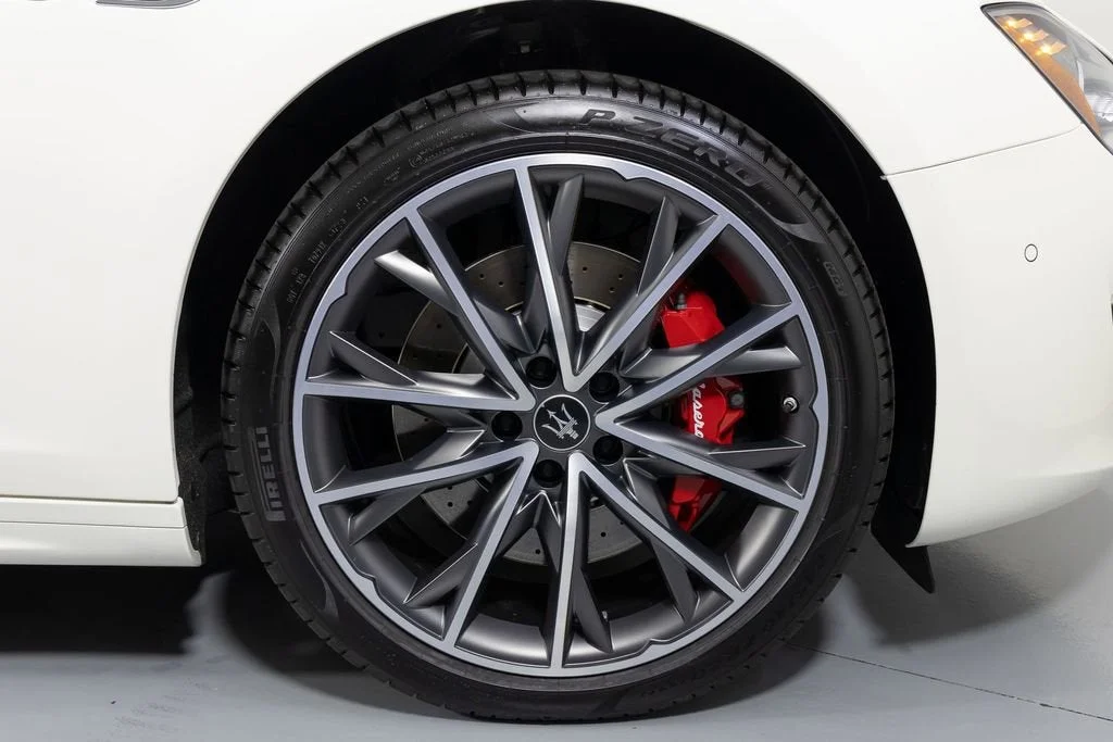 Used 2023 White Maserati GT image 16
