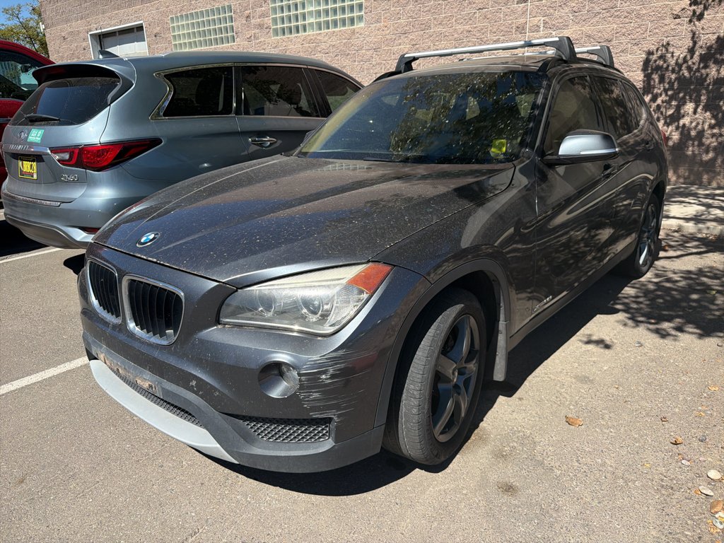 Used 2014  BMW xDrive28i image 1