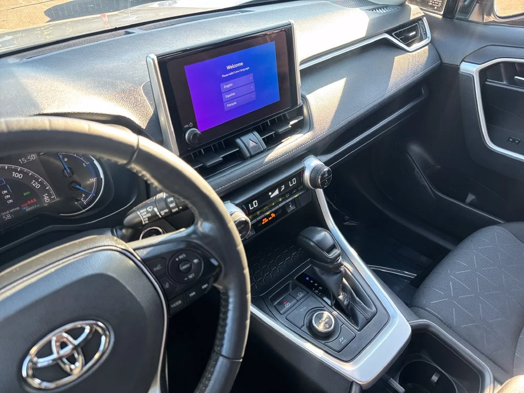 Used 2025 Silver Toyota XLE image 21