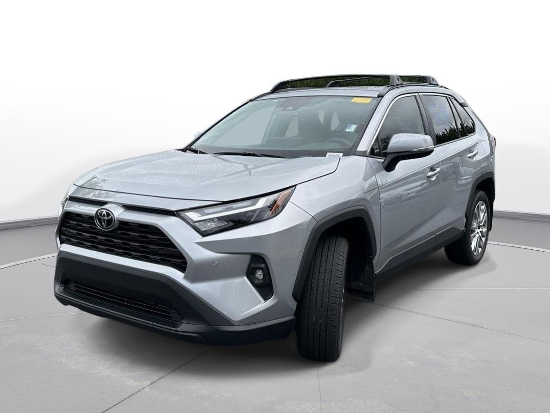 Used 2024 Silver Sky Metallic Toyota XLE Premium image 2