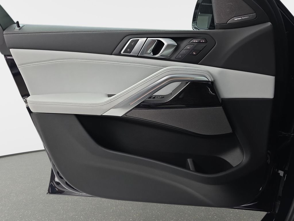 2026 BMW X6 40i - Photo 26