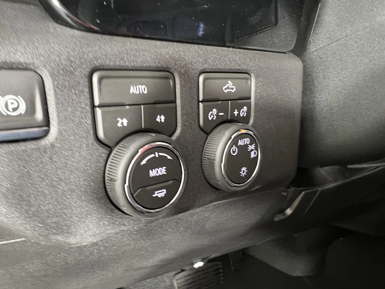Used 2026 Sterling Gray Metallic Chevrolet LT image 33