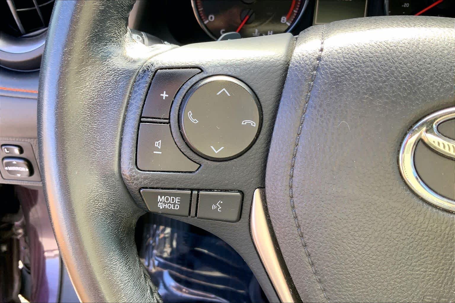 Used 2017 Black Currant Metallic Toyota SE image 23