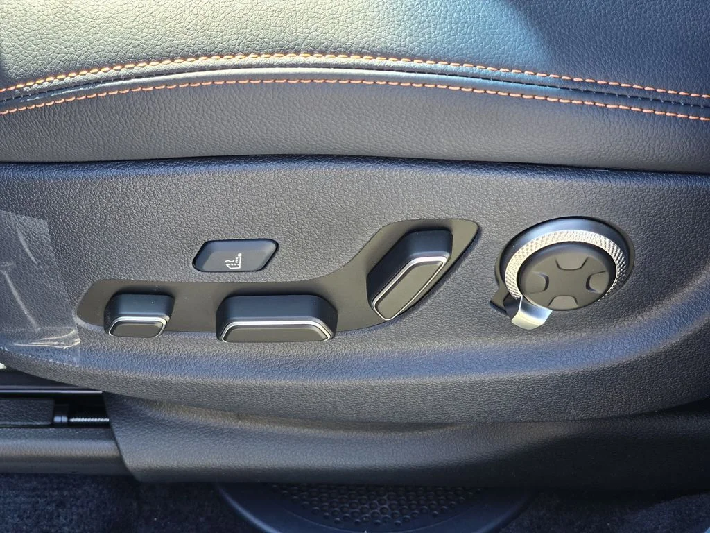 New 2027 Blue Genesis 2.5T Sport Prestige image 19