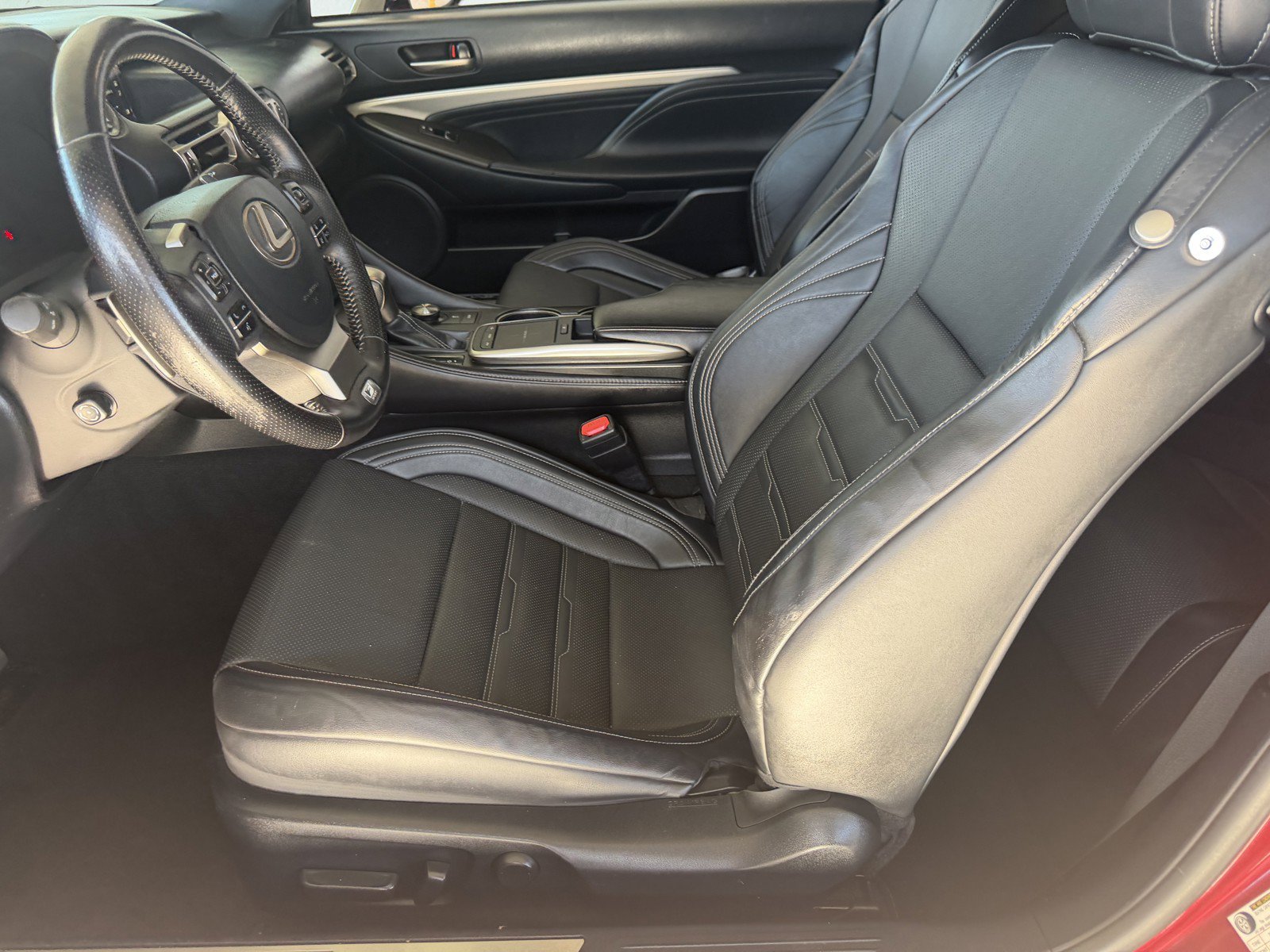 Used 2019 Infra Red Lexus 300 image 21