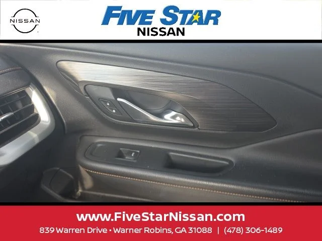 Used 2018 Gray GMC SLT image 14