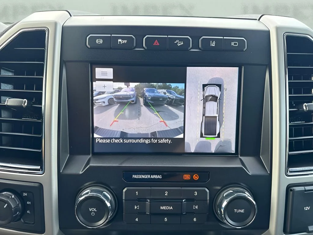 Used 2021 White Ford Lariat image 14