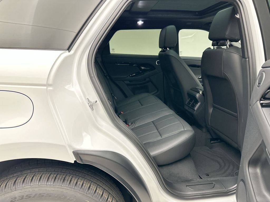 Used 2026 Fuji White Land Rover S image 7