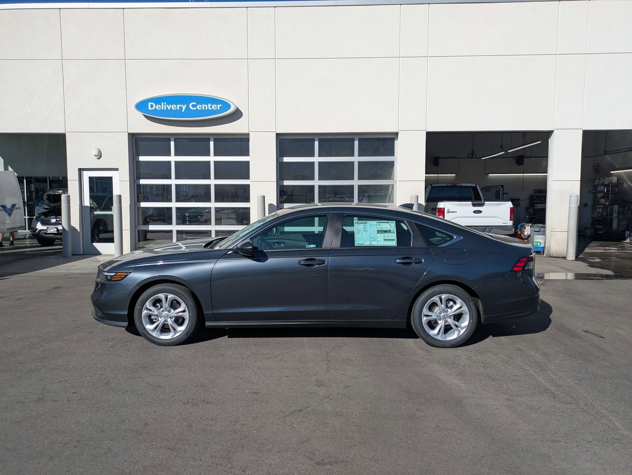 New 2026 Meteorite Gray Metallic Honda LX image 7