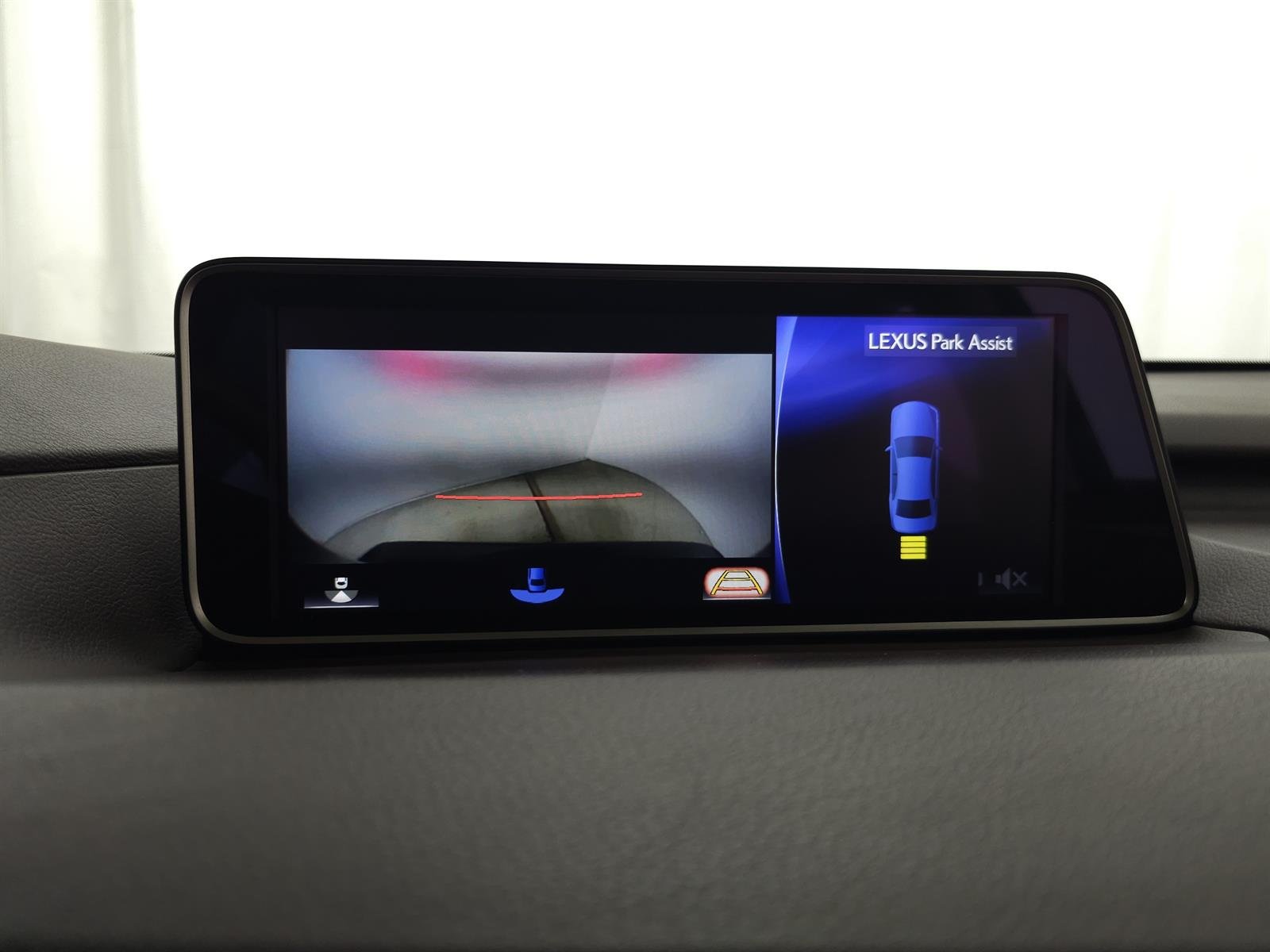 Used 2016 Black Lexus HYBRID image 25