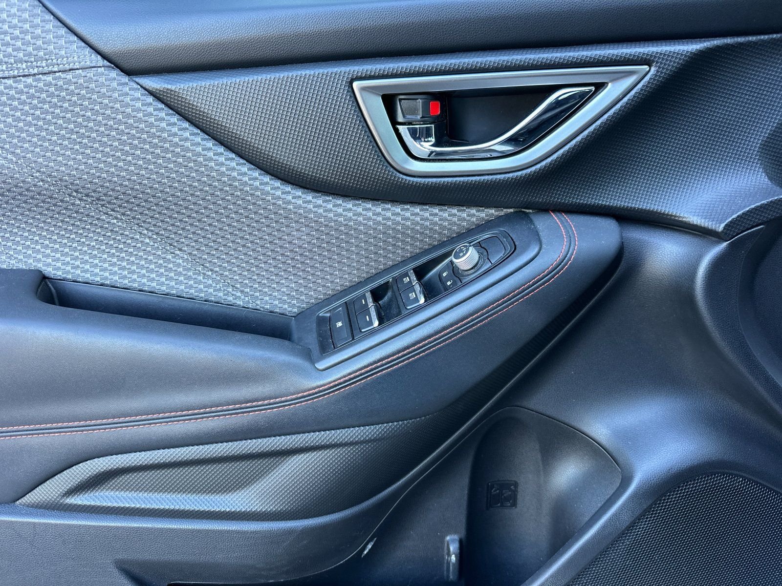 Used 2019 White Subaru Sport image 10